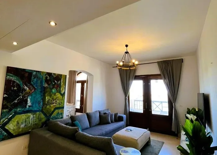 Sabina 2bd With Pool And Lagoon View