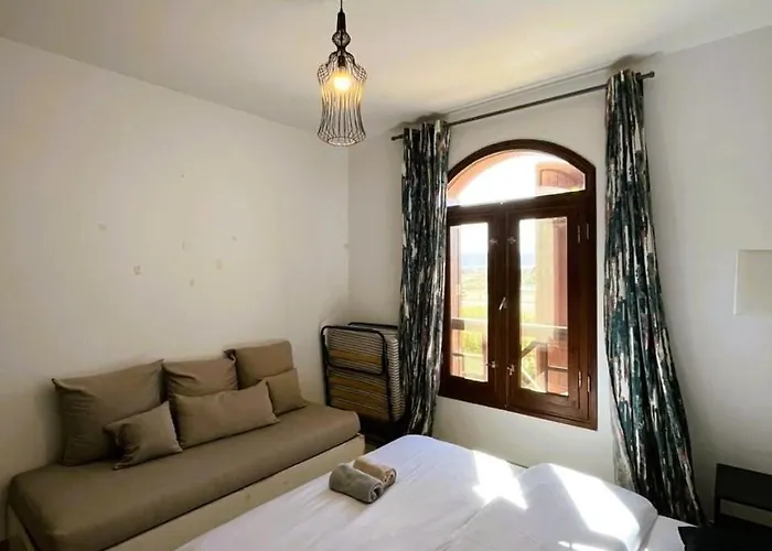 Sabina 2bd With Pool And Lagoon View Apartment